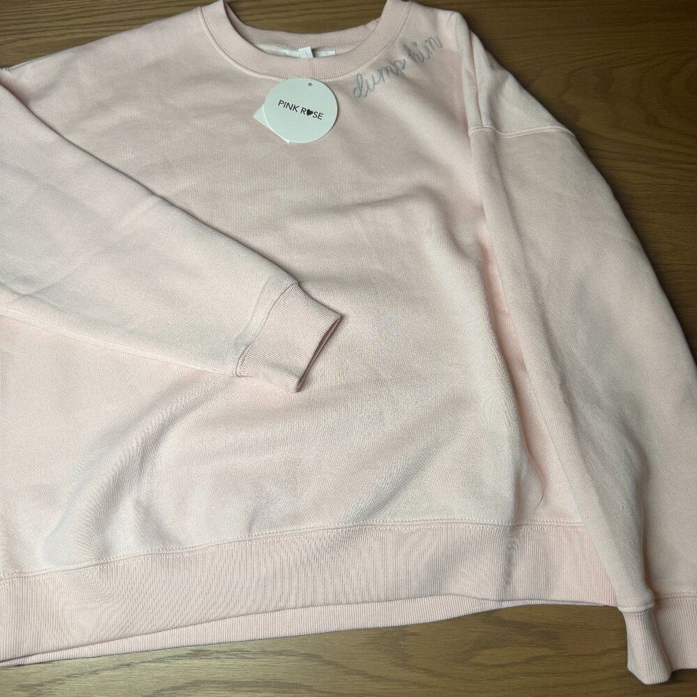 PINK ROSE Dump him Feminist Pink Crewneck Sweatshirt Size‎ M NEW WITH TAG